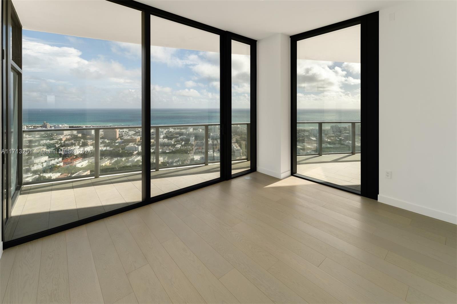 Five Park Miami Beach - Residential