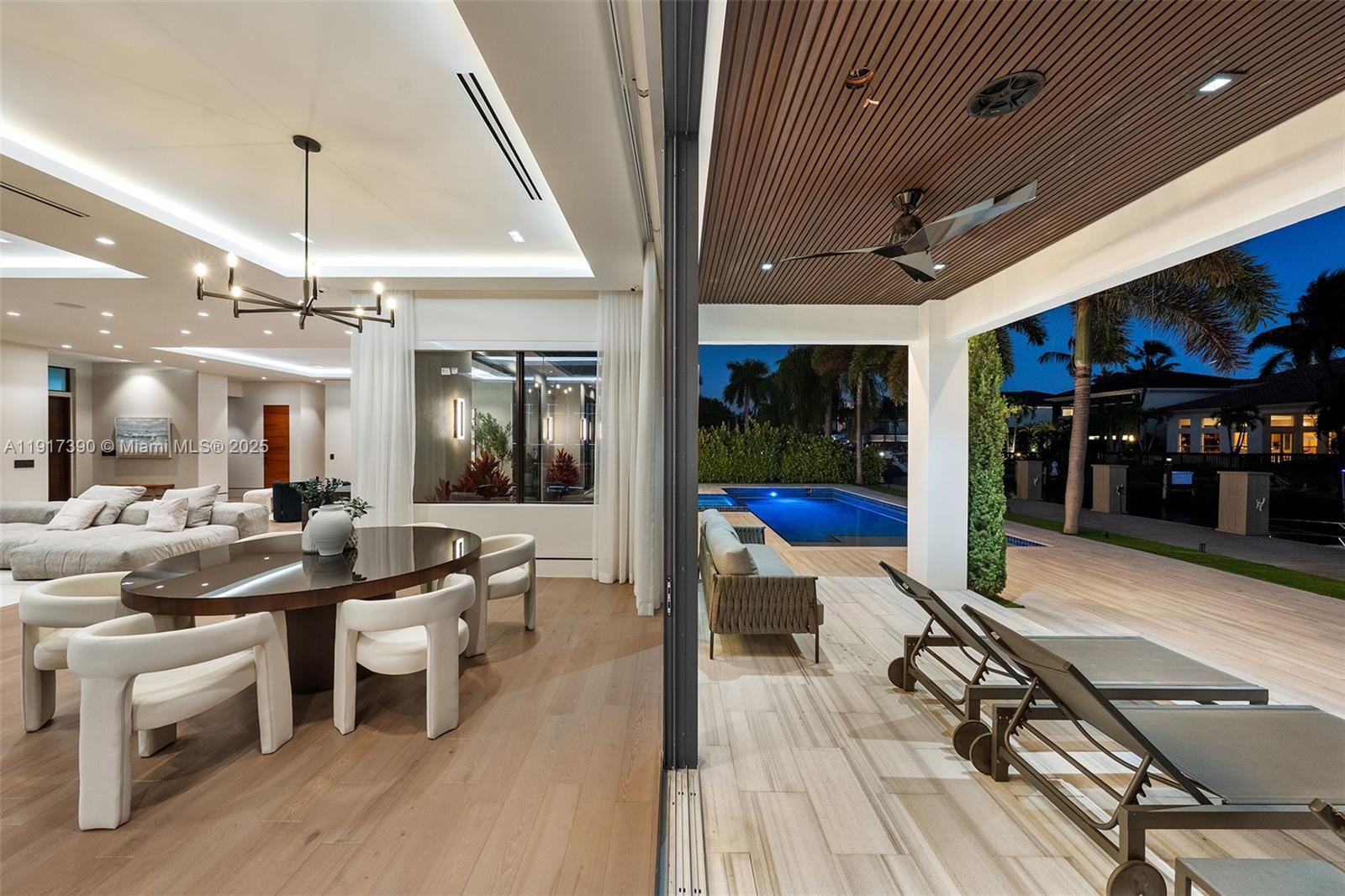 HOLLYWOOD GOLF ESTATES SE - Residential