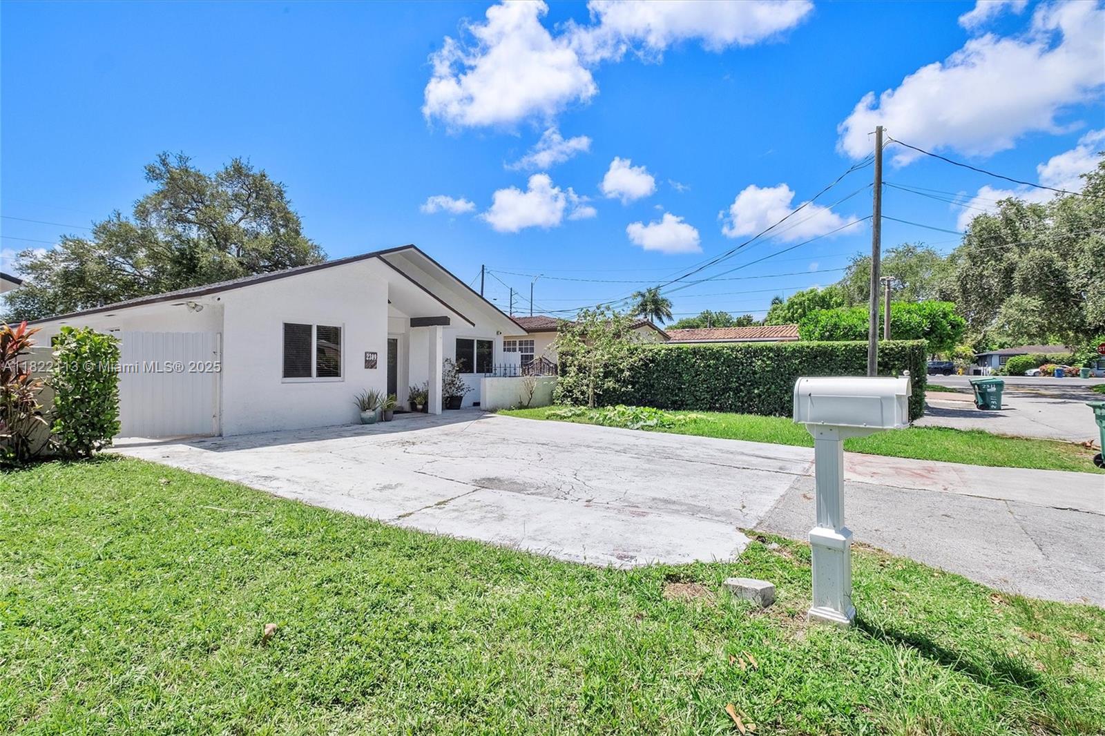 CORAL WAY PARK SEC B - Residential