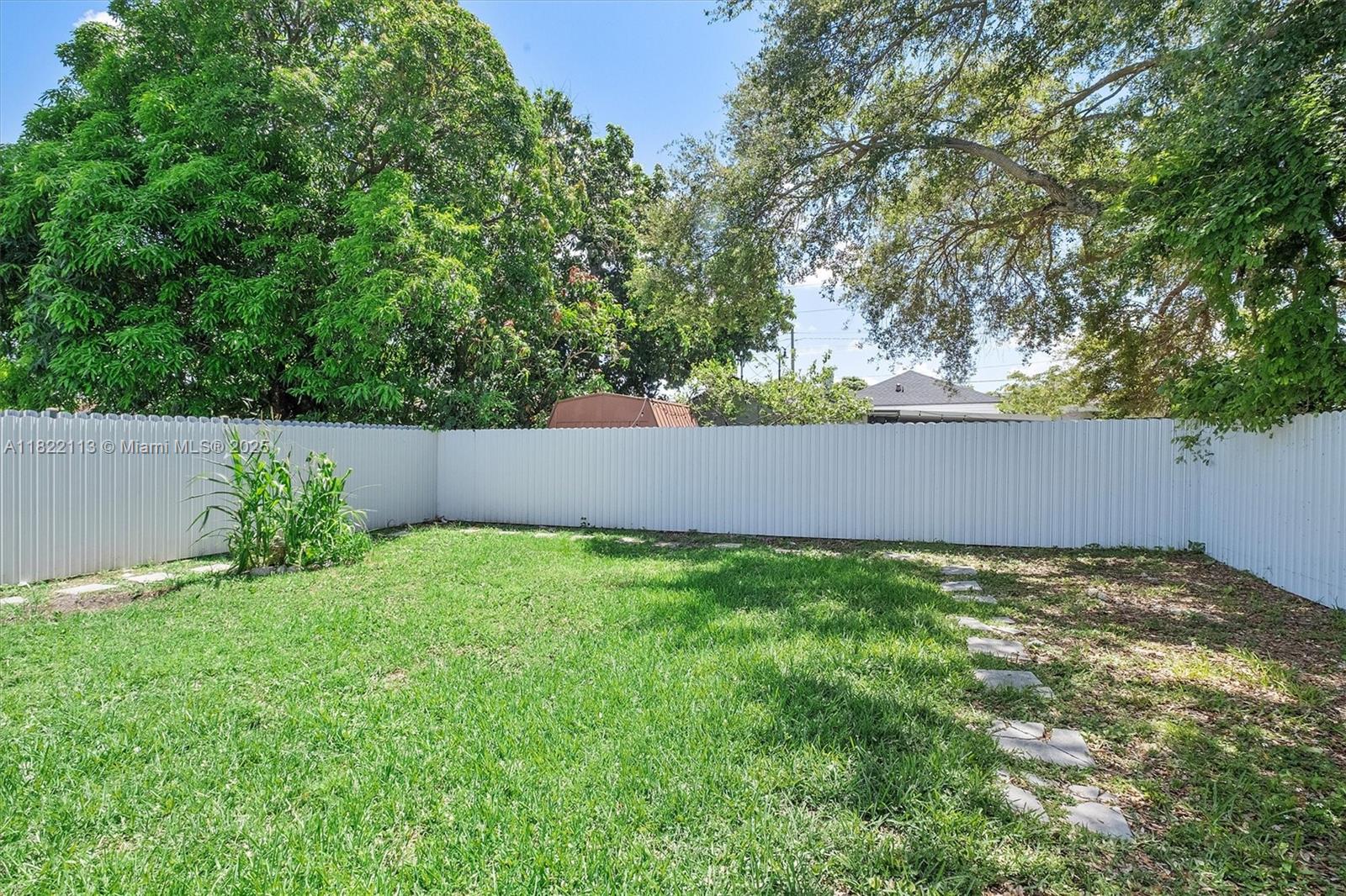 CORAL WAY PARK SEC B - Residential