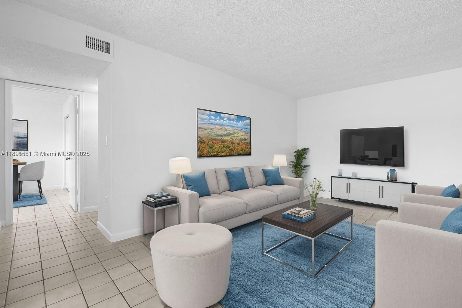 LAGO AZUL CONDO - Residential Lease