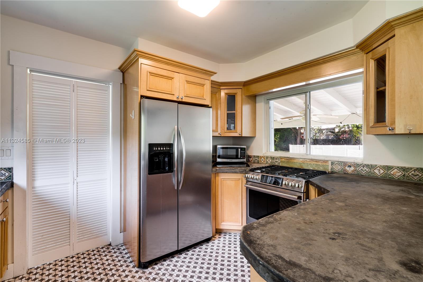 J W EWANS SUB - Residential