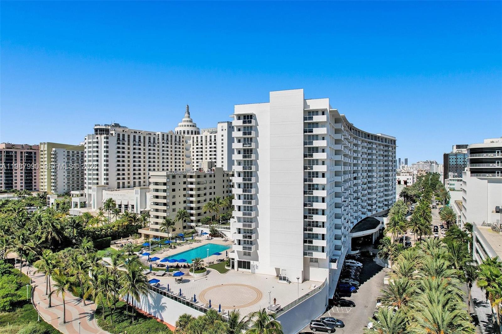 THE DECOPLAGE CONDO - Residential Lease