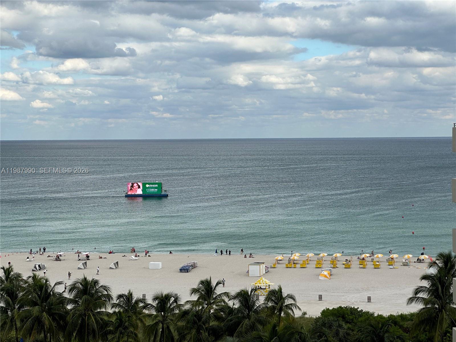 THE DECOPLAGE CONDO - Residential Lease