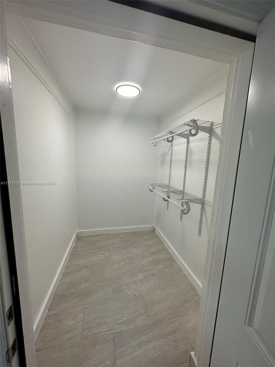 SUNLAND HOMES - Residential Lease