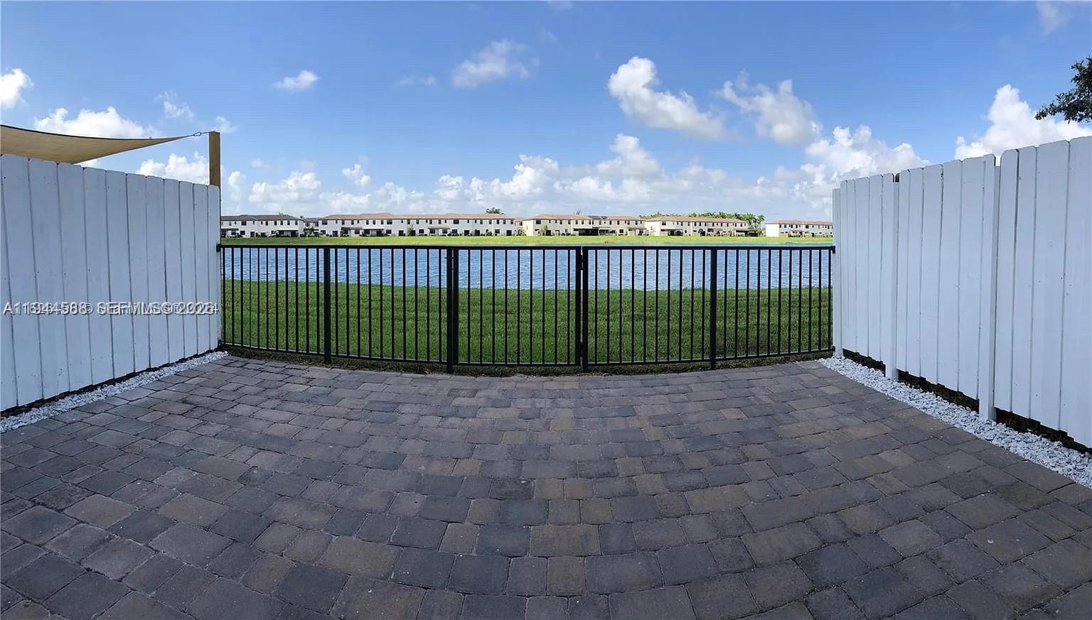 ENCLAVE SOUTH PHASE 2 - Residential