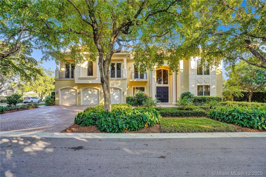 Must see spectacular, luxurious estate in exclusive Bay Colony! This exquisite two-story home, on 231 feet of deep water, will provide you the comforts to live life to the fullest! The home is appointed with beautiful marble floors, a floating, circular staircase and glass elevator. The spacious living areas include 21-ft ceilings, a family room loft, and expansive windows which all offer an air of grandeur, yet distinctive intimacy. This amazing property has 5 Bedrooms and 7.5 bathrooms. It boasts a theater room as well as a home office with water views. You’ll experience the relaxing lifestyle of outdoor dining next to your summer kitchen leading to the dock which accommodates a magnificent yacht.