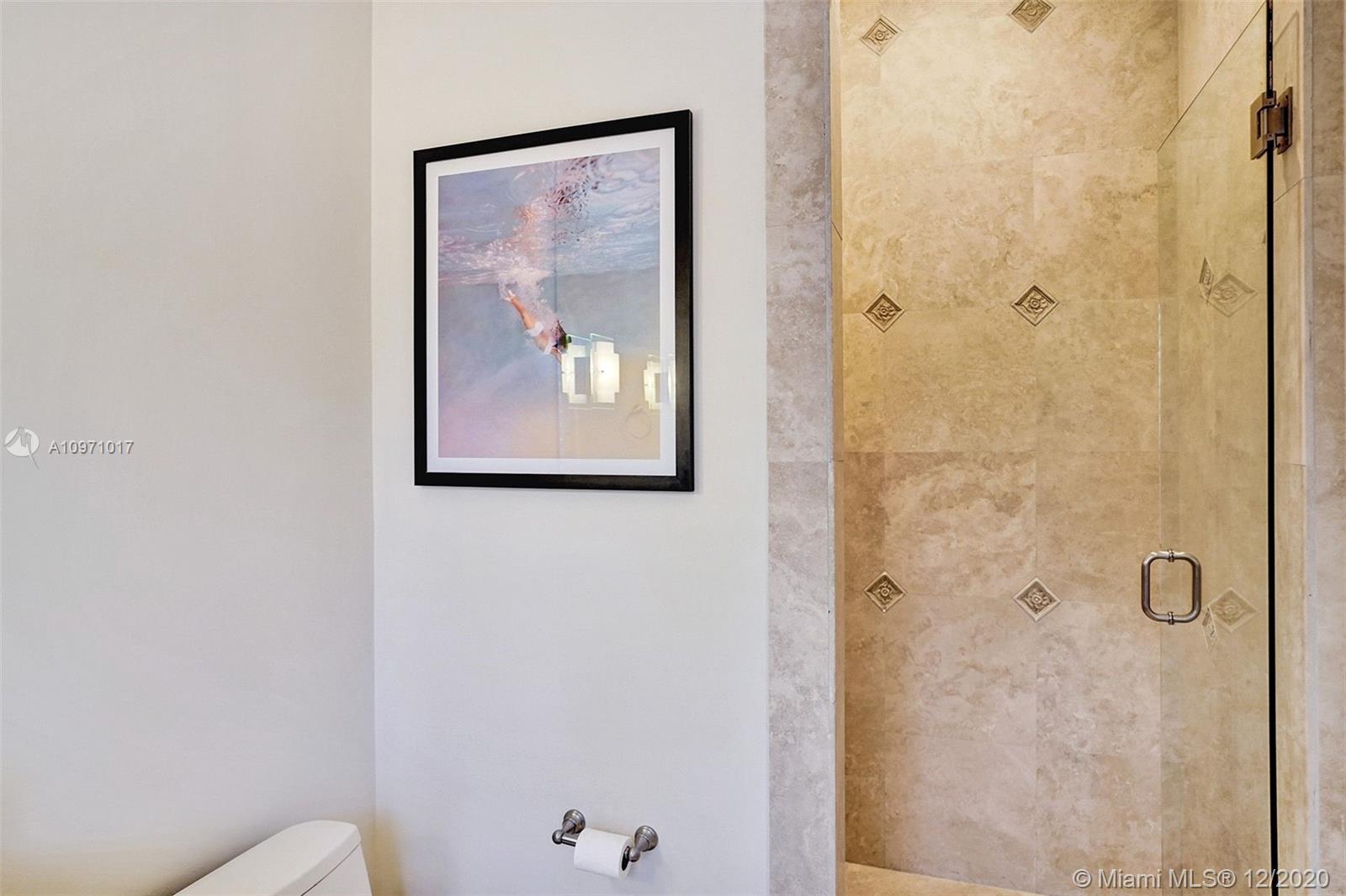 BAY COLONY SEC OF LANDING - Residential