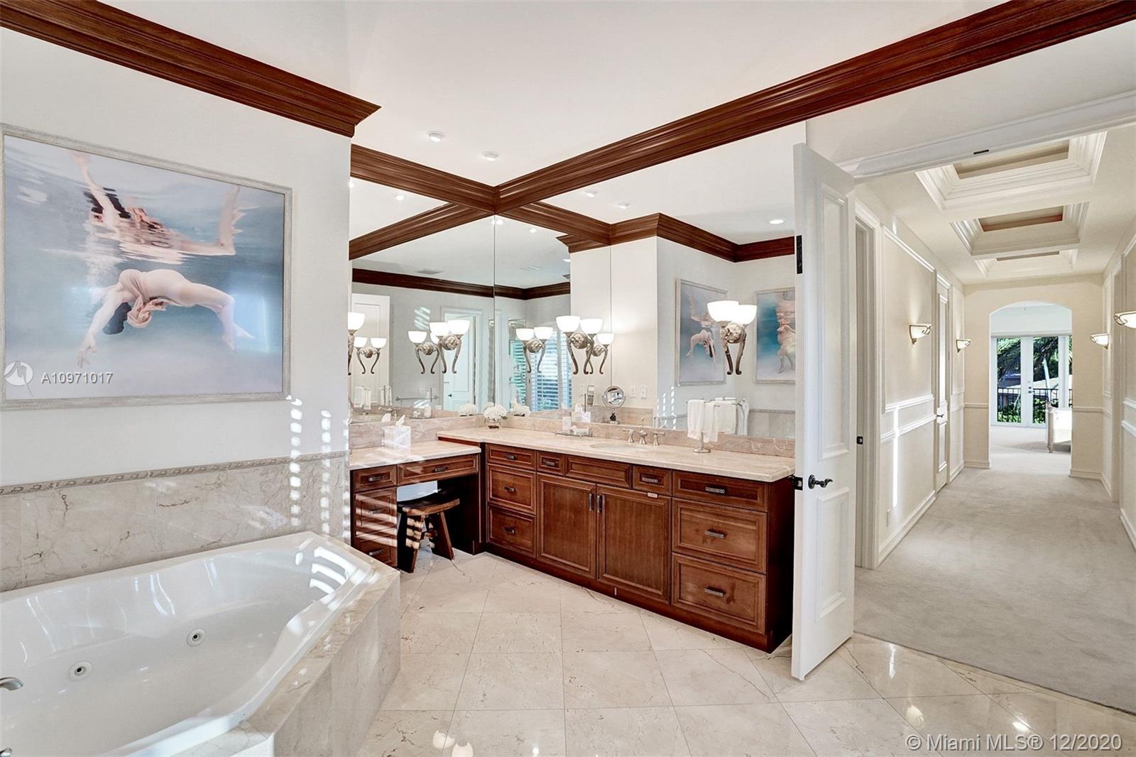 BAY COLONY SEC OF LANDING - Residential