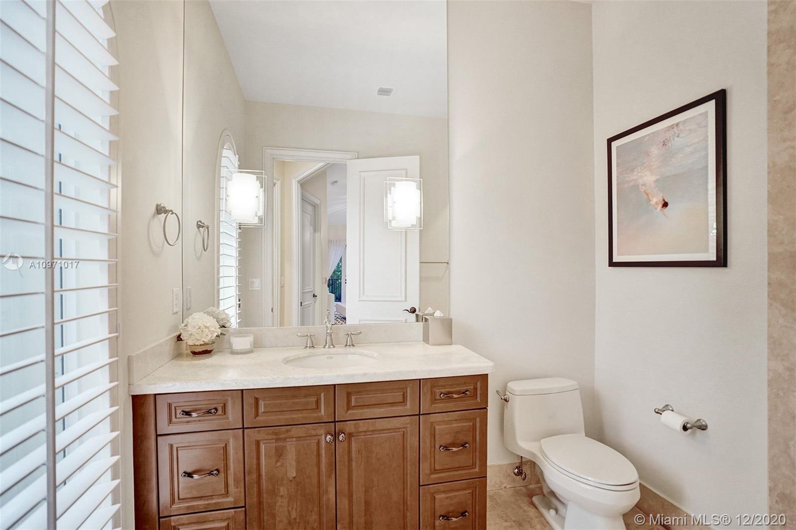 BAY COLONY SEC OF LANDING - Residential