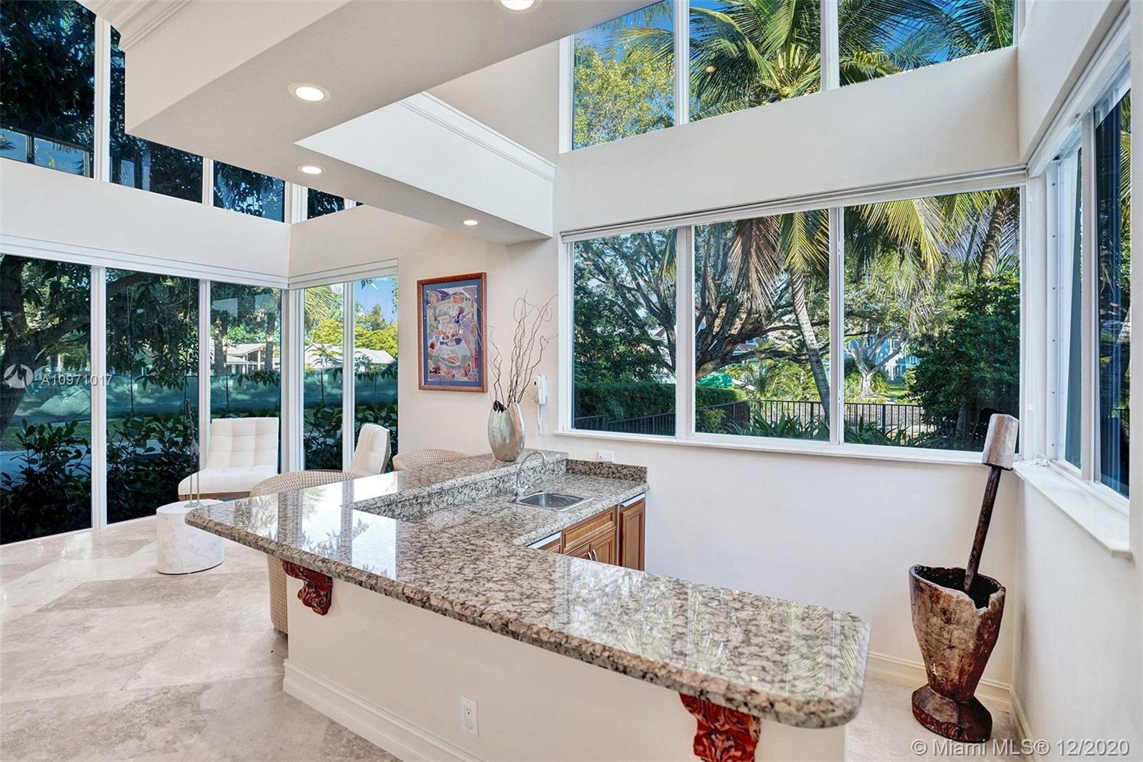 BAY COLONY SEC OF LANDING - Residential