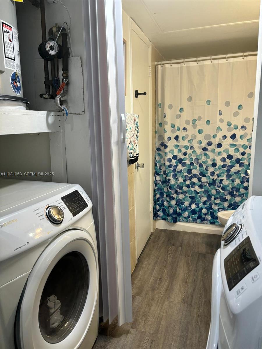 ANTIGUA AT CNTRY CLUBOF M - Residential Lease