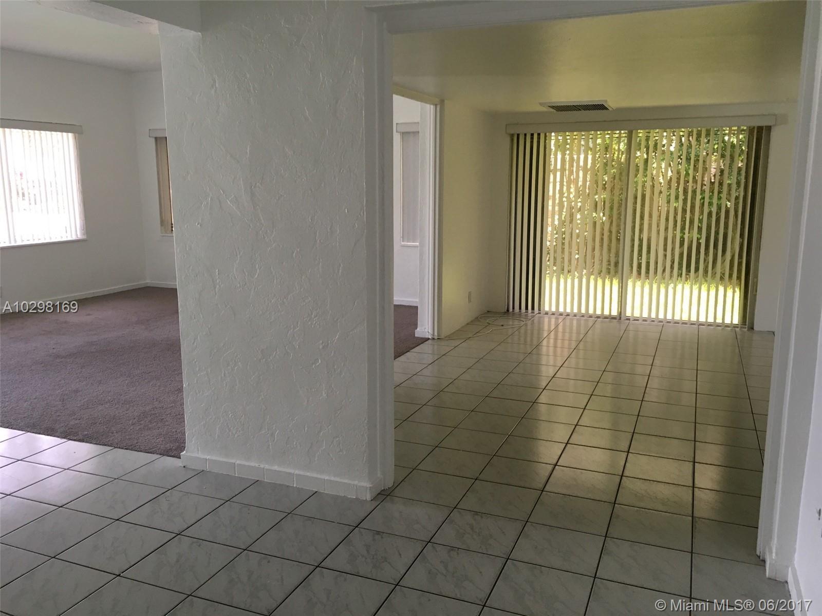 LAS OLAS BY THE SEA EXT - Residential