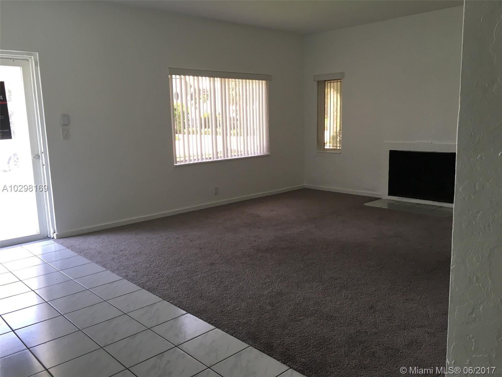 LAS OLAS BY THE SEA EXT - Residential