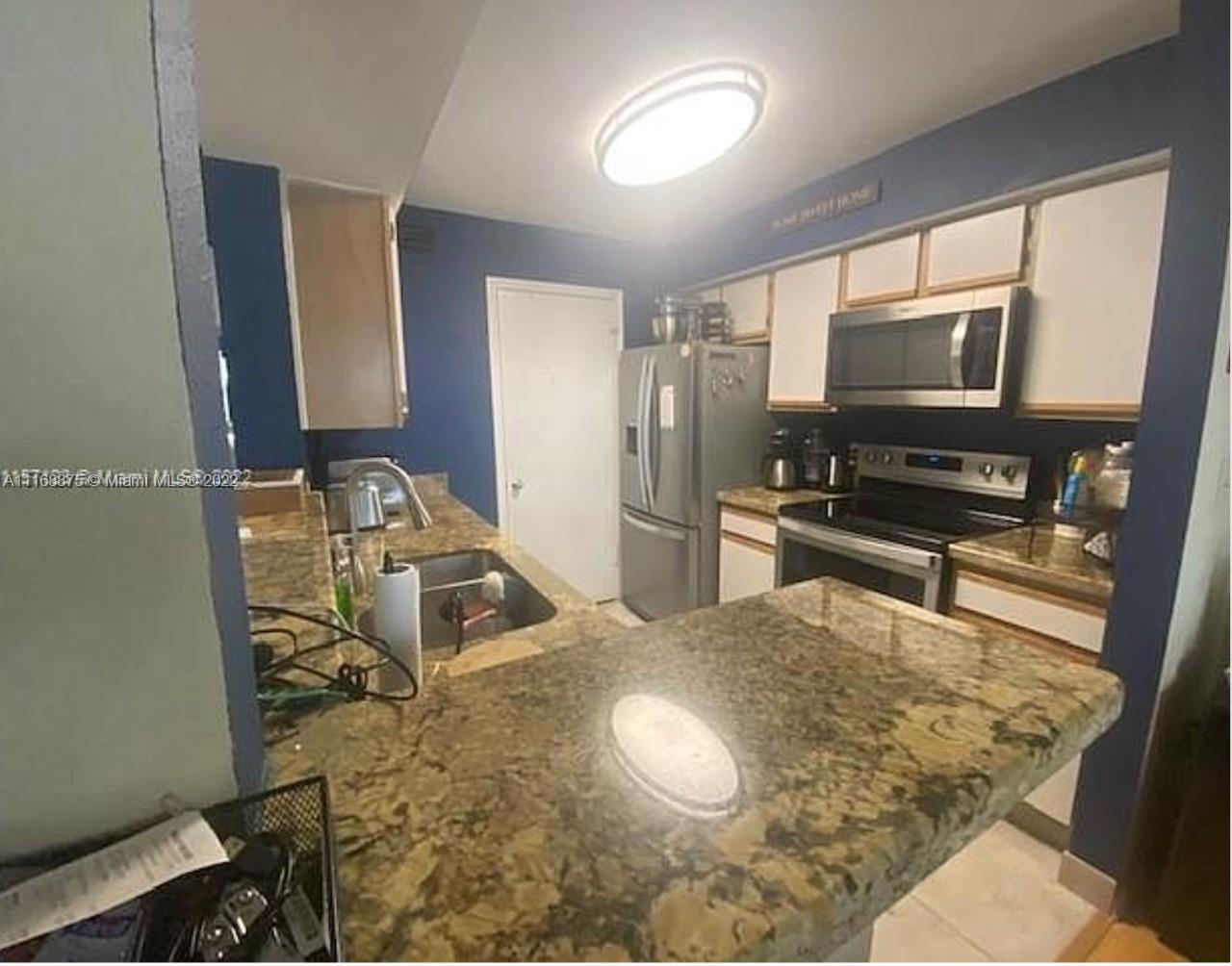 SAILBOAT POINTE CONDO - Residential Lease