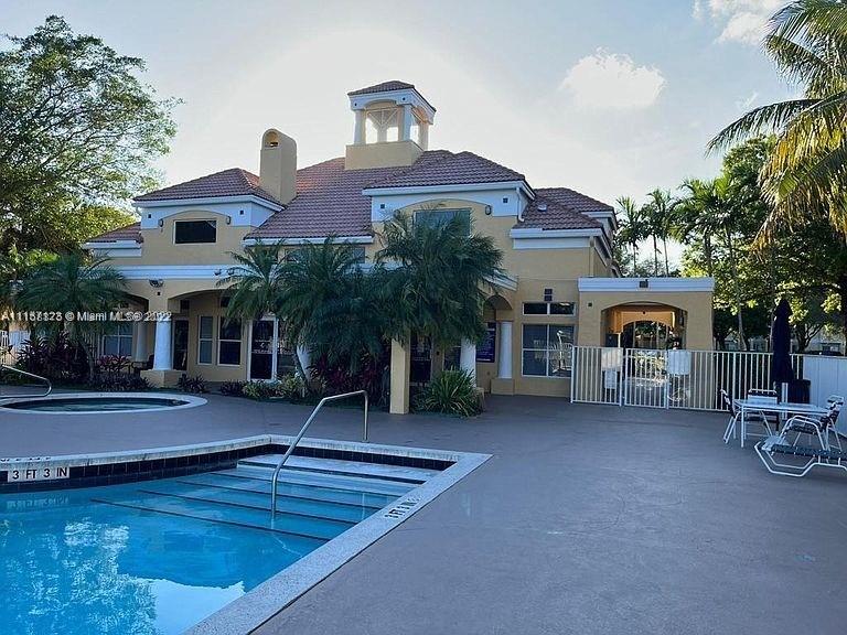 SAILBOAT POINTE CONDO - Residential Lease