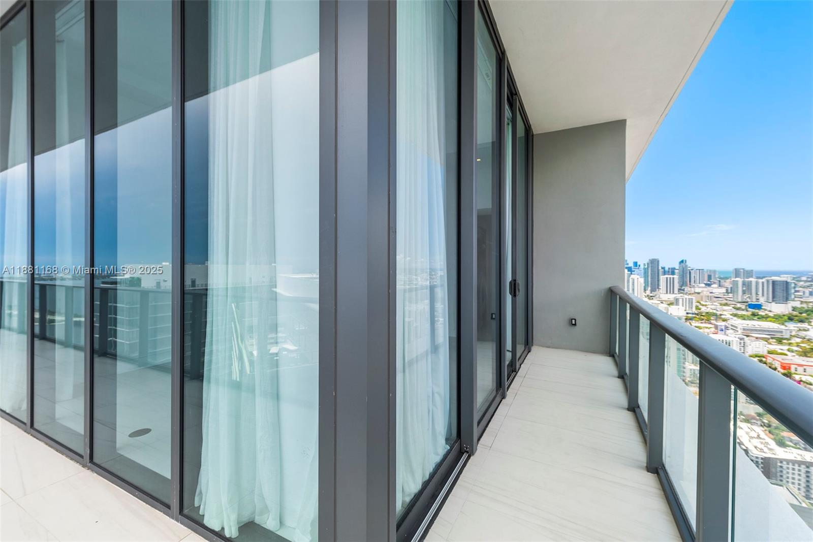 GRAN PARAISO CONDO - Residential Lease