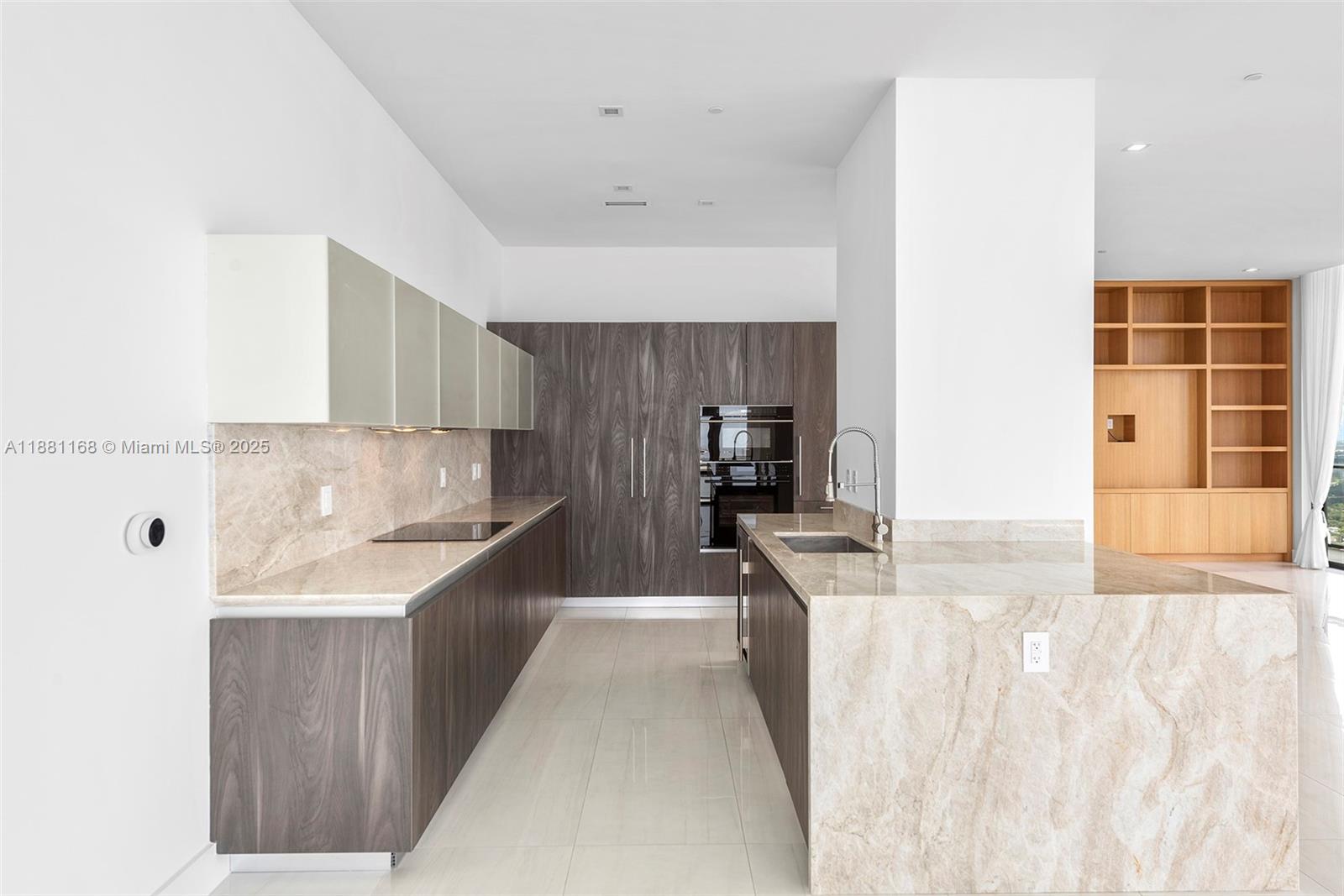 GRAN PARAISO CONDO - Residential Lease