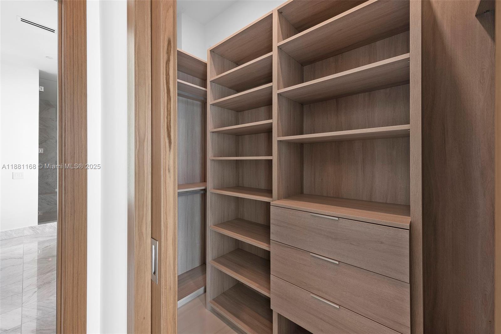 GRAN PARAISO CONDO - Residential Lease