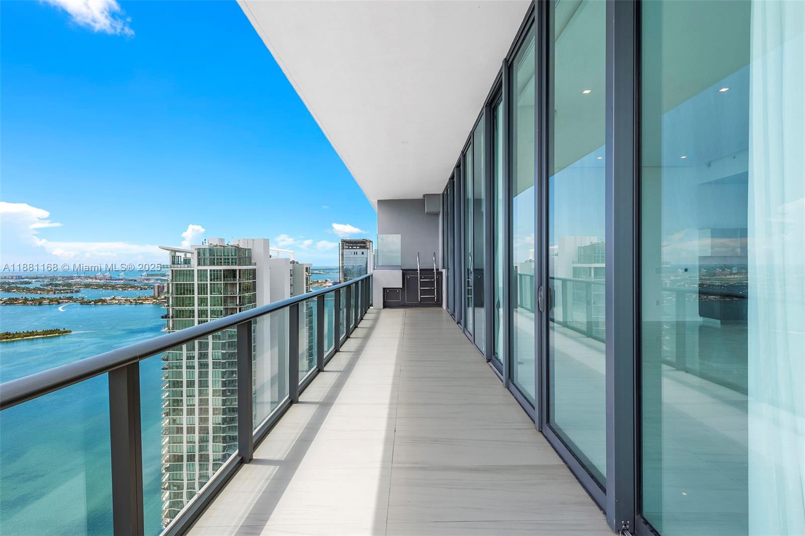 GRAN PARAISO CONDO - Residential Lease