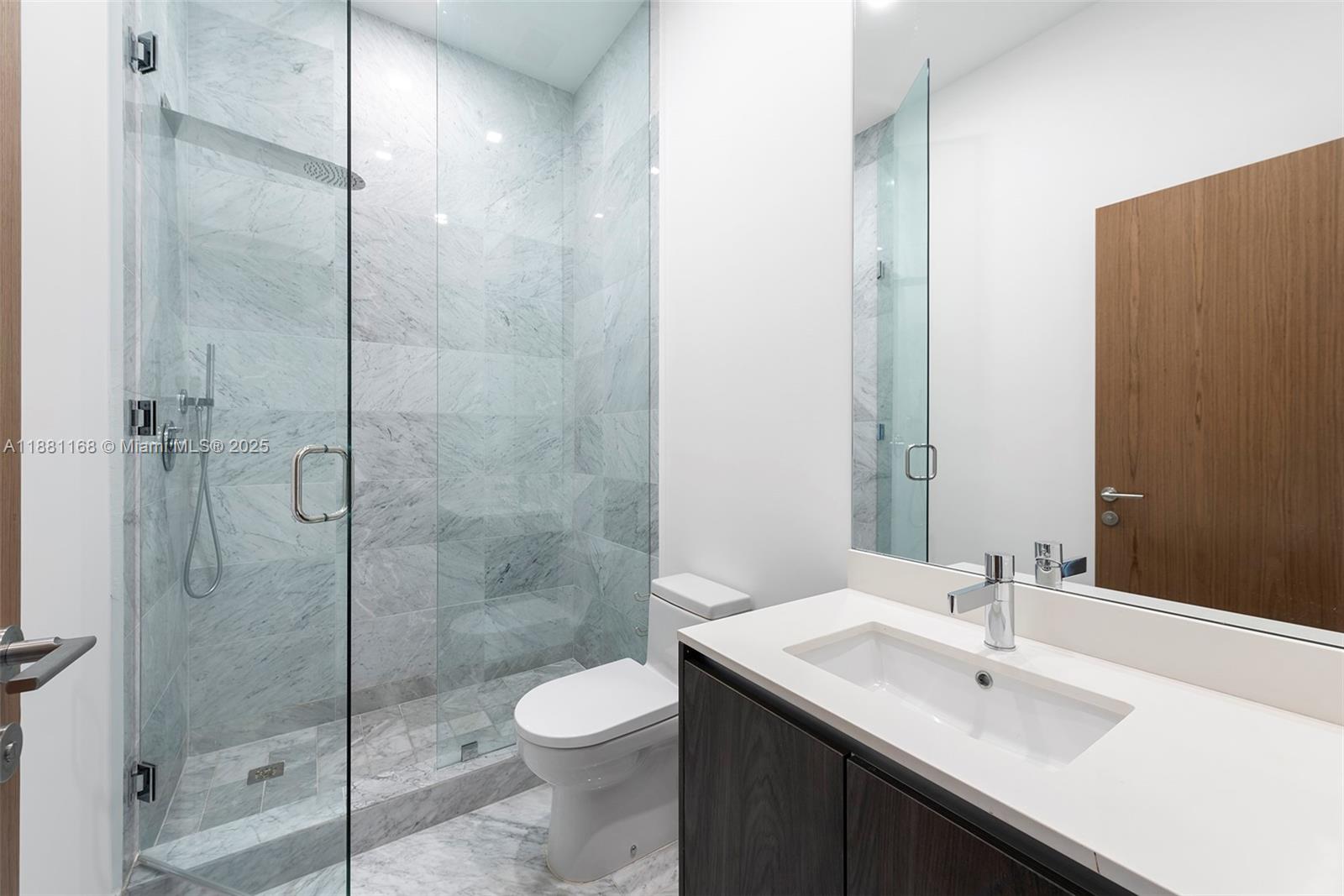 GRAN PARAISO CONDO - Residential Lease