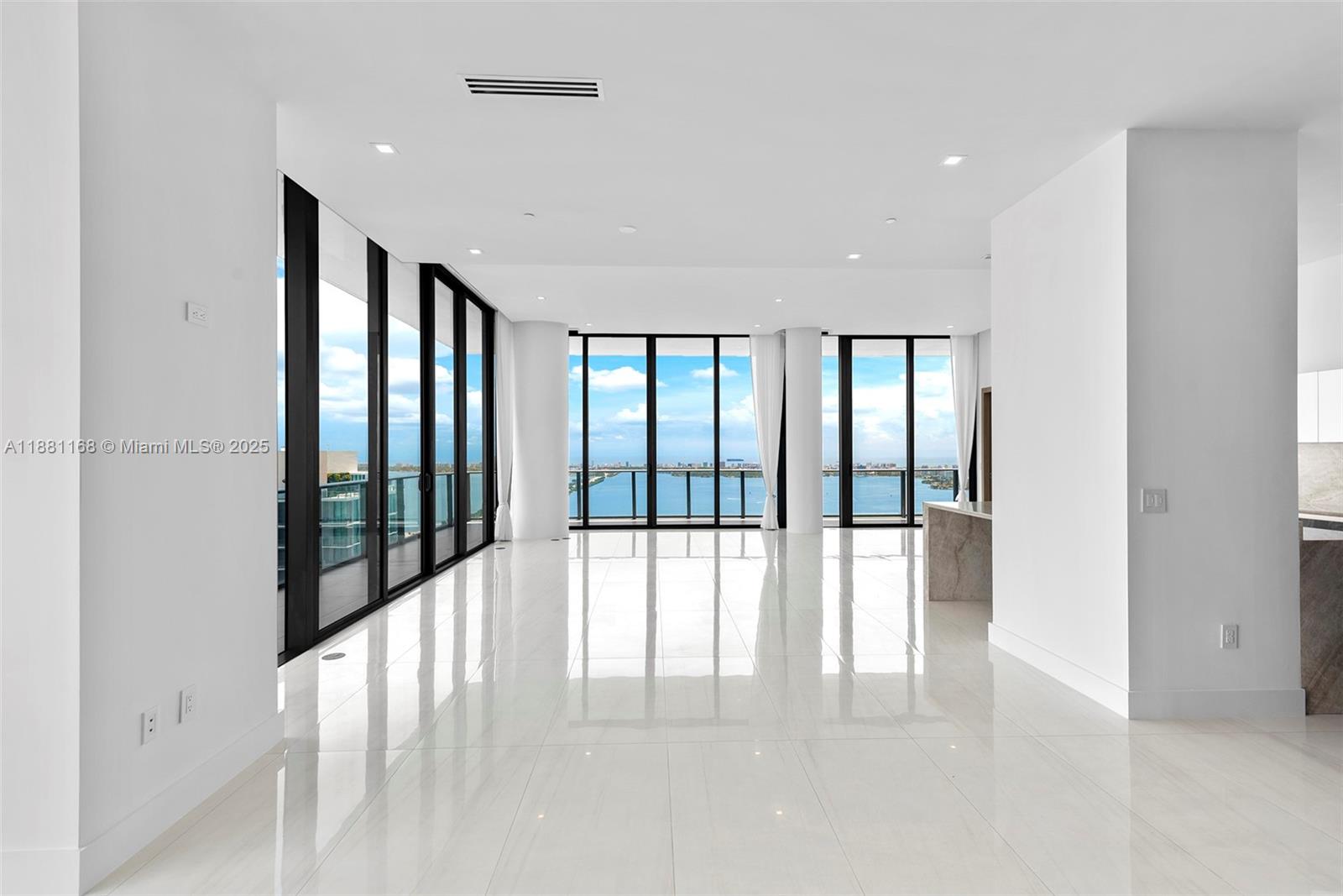 GRAN PARAISO CONDO - Residential Lease