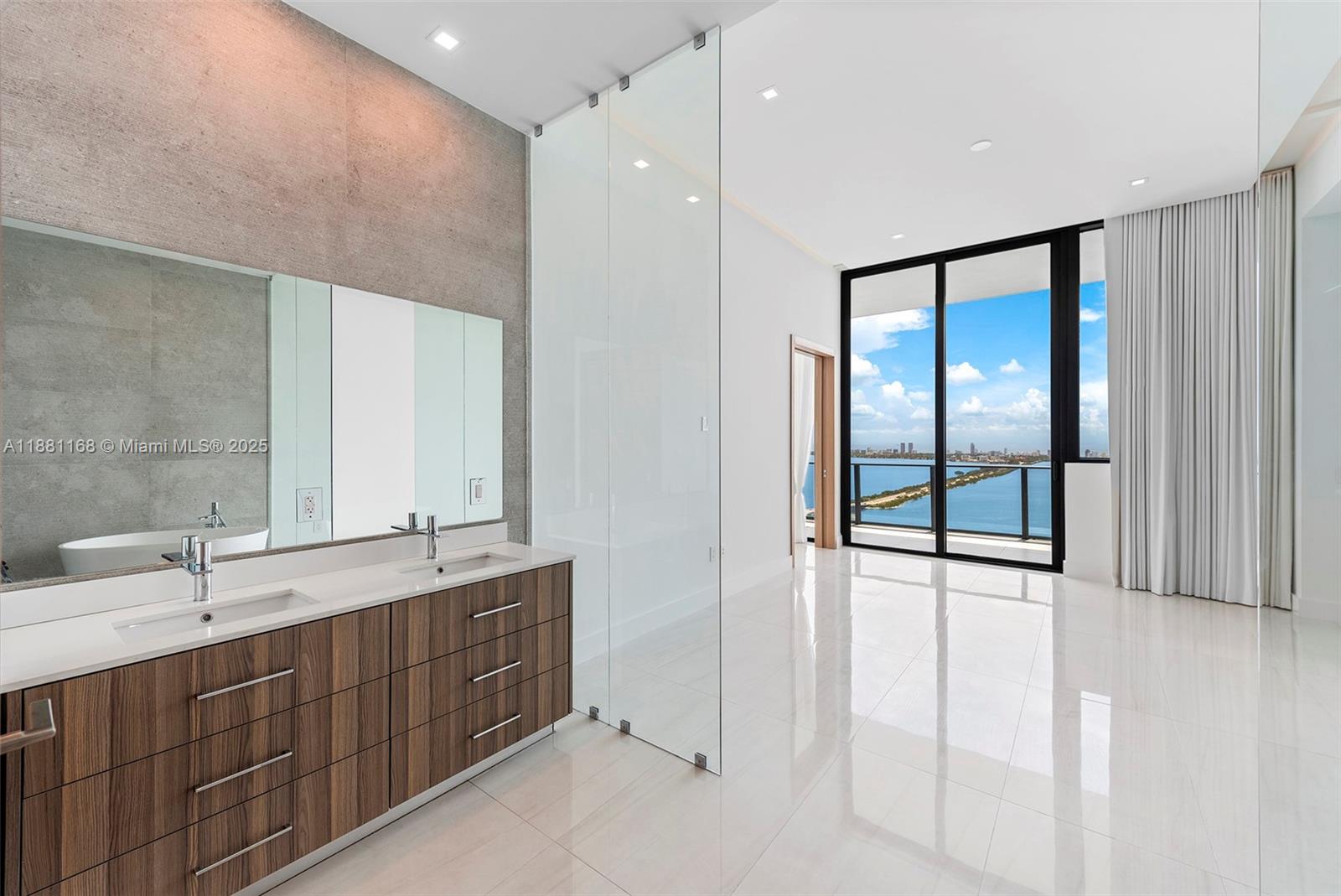 GRAN PARAISO CONDO - Residential Lease