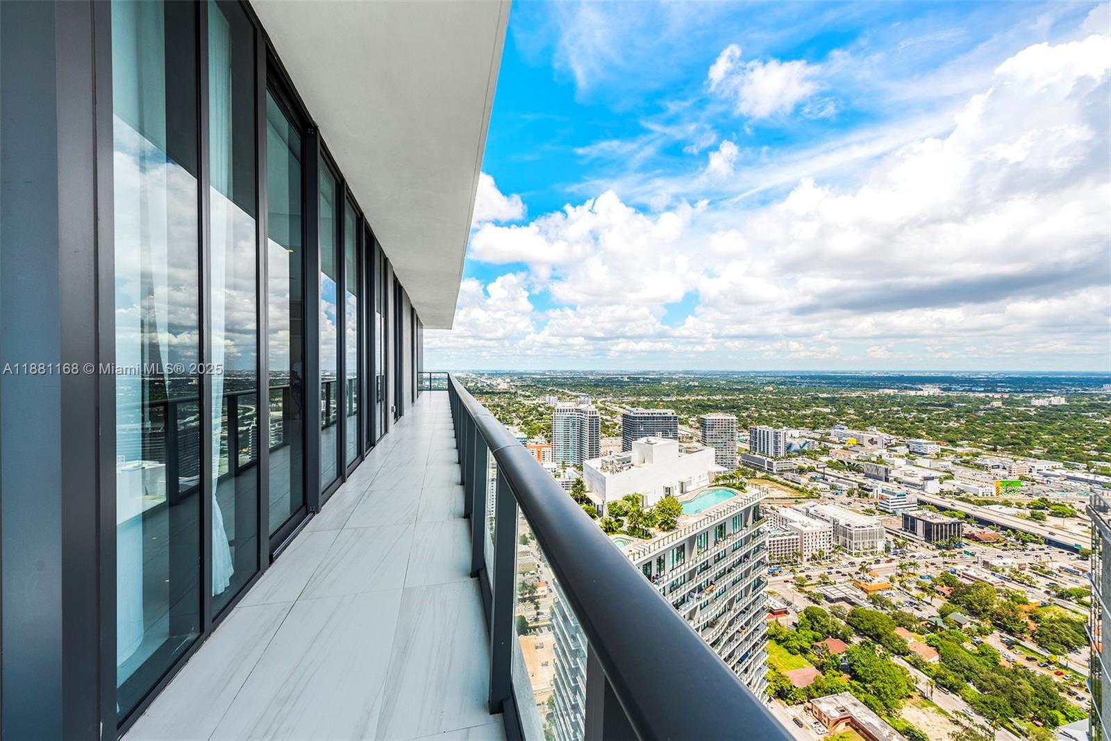 GRAN PARAISO CONDO - Residential Lease