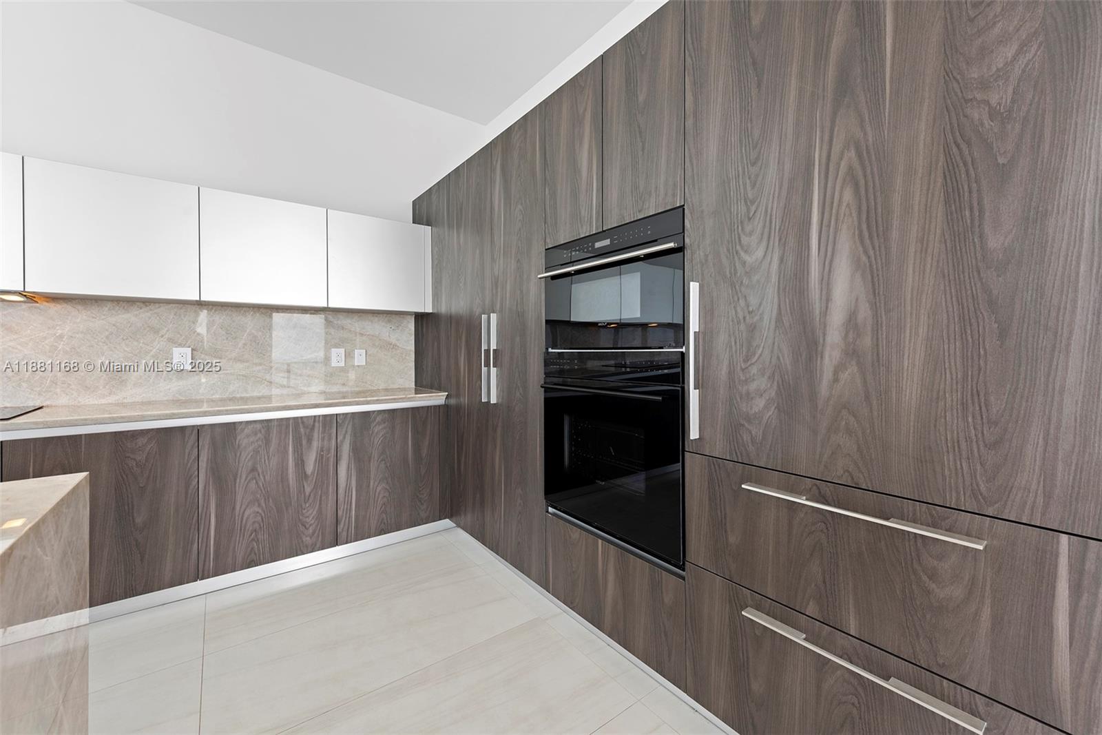GRAN PARAISO CONDO - Residential Lease