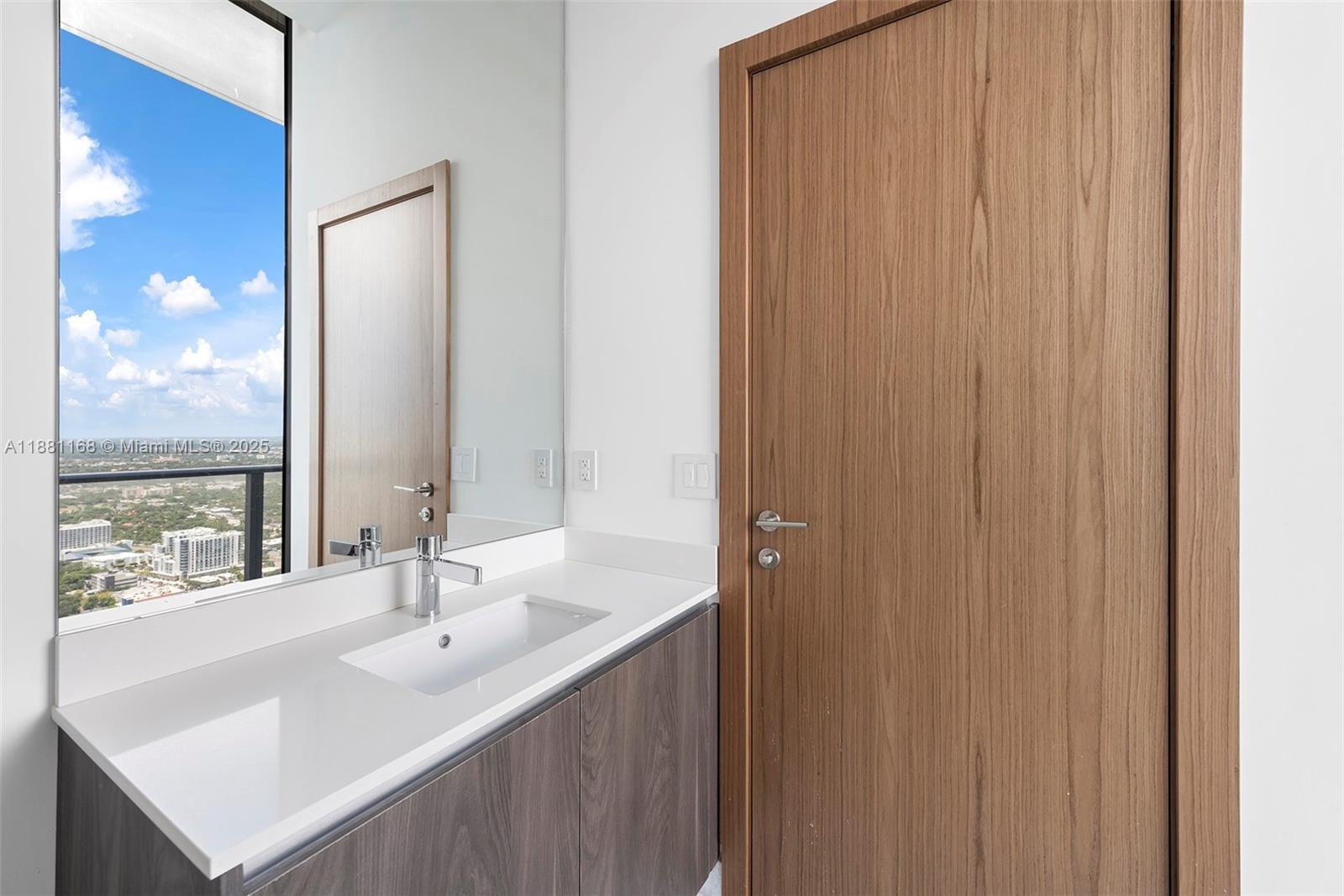 GRAN PARAISO CONDO - Residential Lease