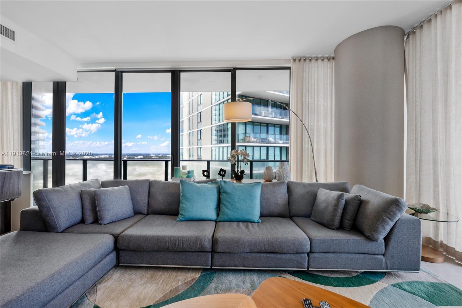 GRAN PARAISO CONDO - Residential Lease