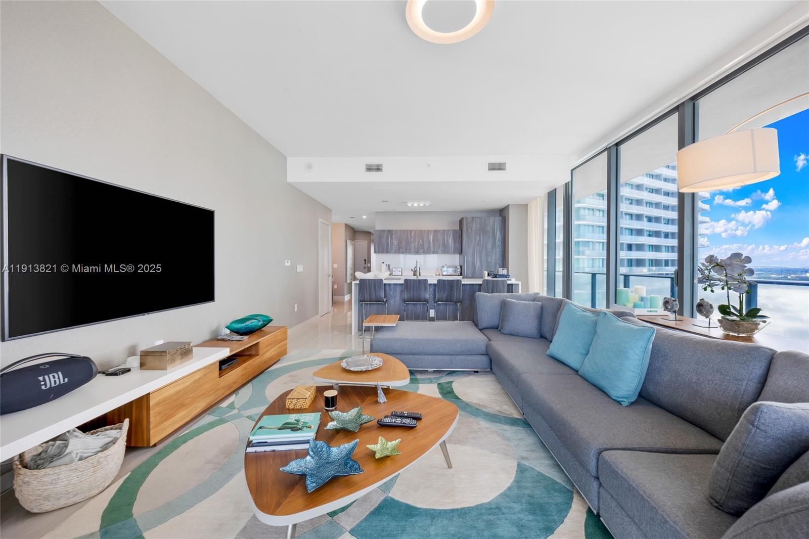 GRAN PARAISO CONDO - Residential Lease