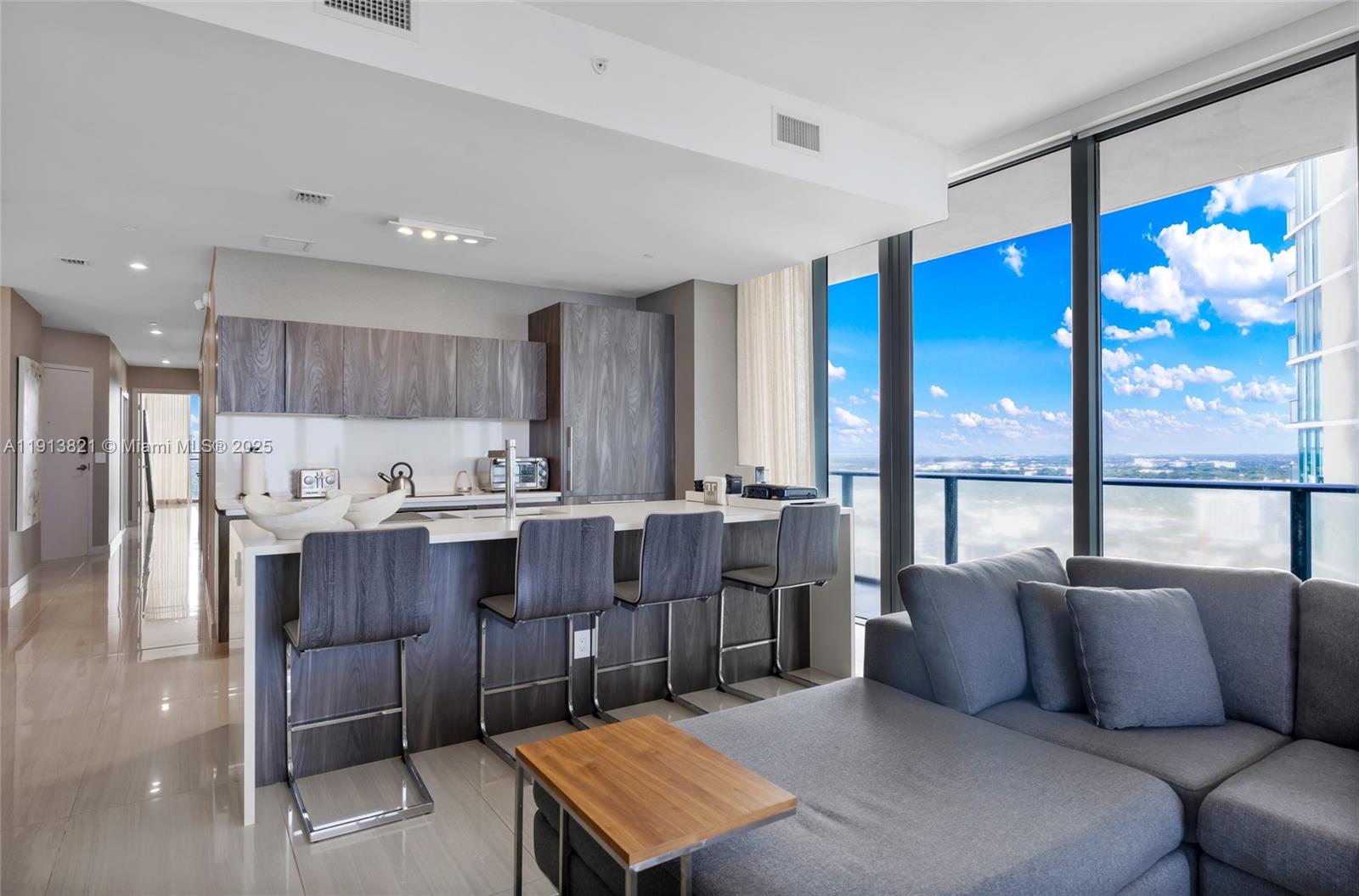 GRAN PARAISO CONDO - Residential Lease