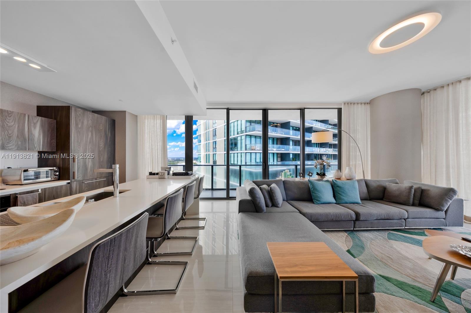 GRAN PARAISO CONDO - Residential Lease