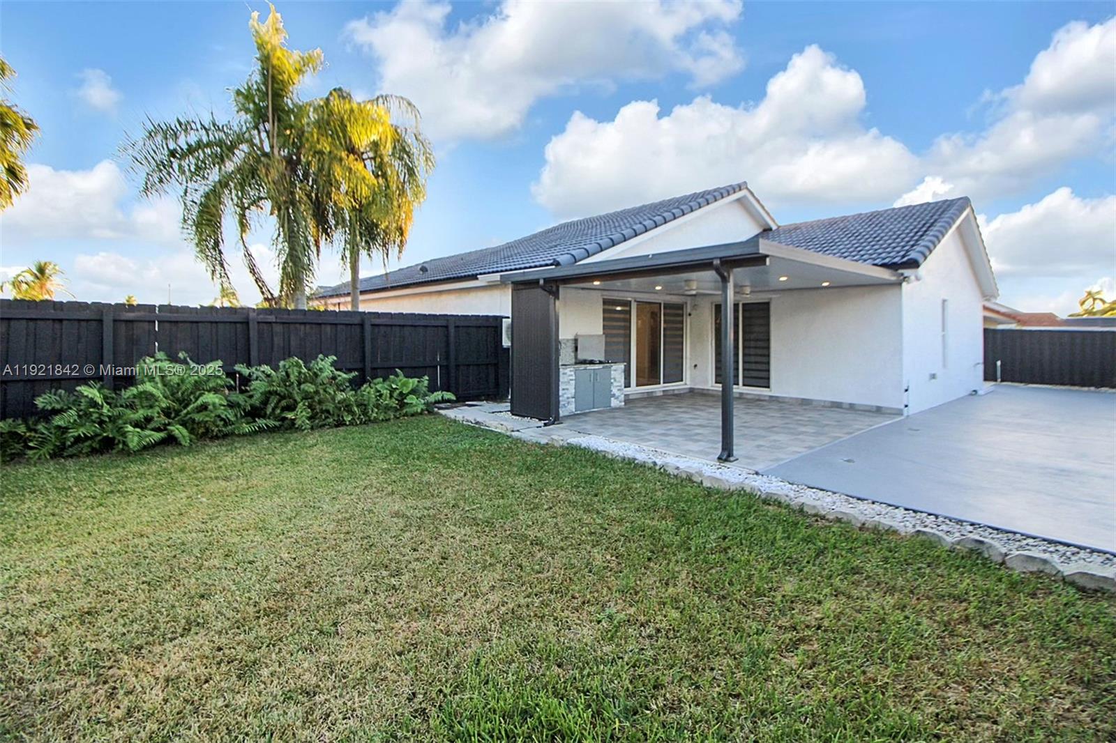 WESTWIND LAKES SEC 4 - Residential