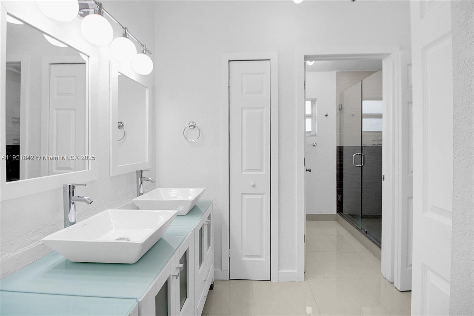 WESTWIND LAKES SEC 4 - Residential