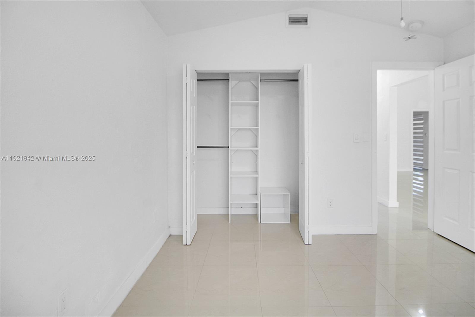 WESTWIND LAKES SEC 4 - Residential