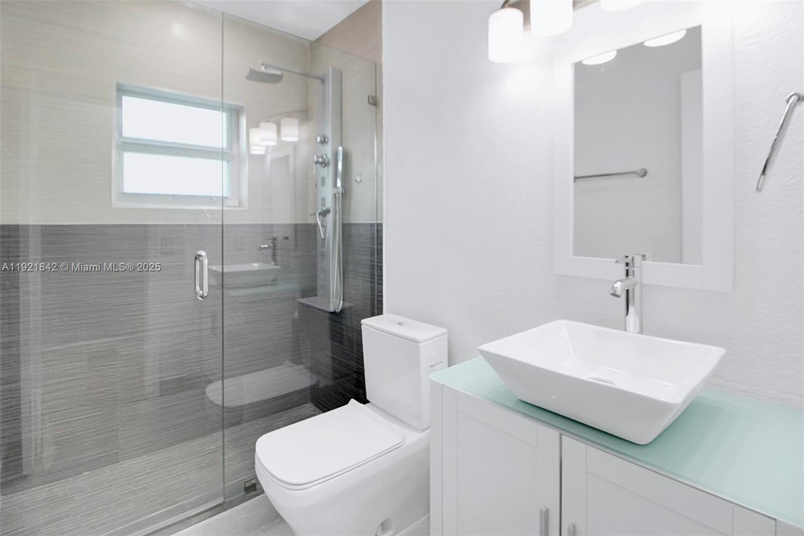 WESTWIND LAKES SEC 4 - Residential