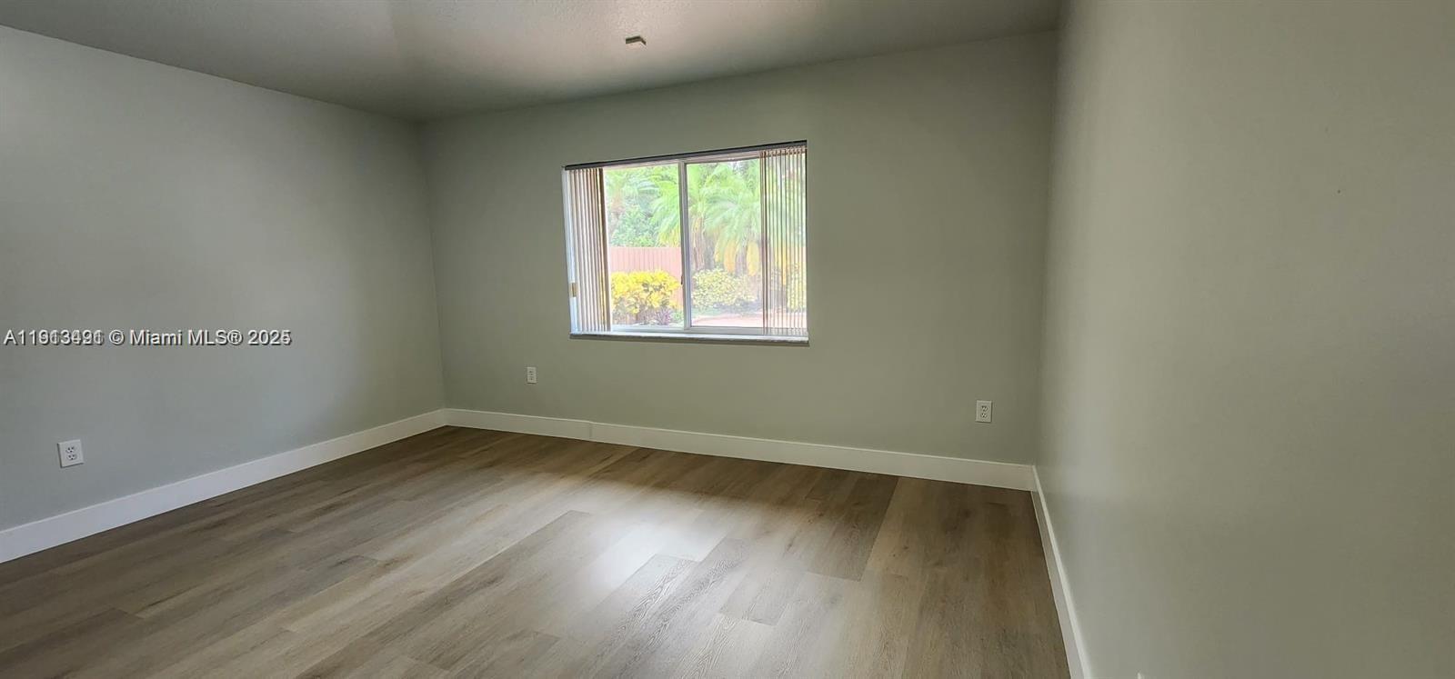 KENDALL FAMILY ESTATES PH - Residential Lease