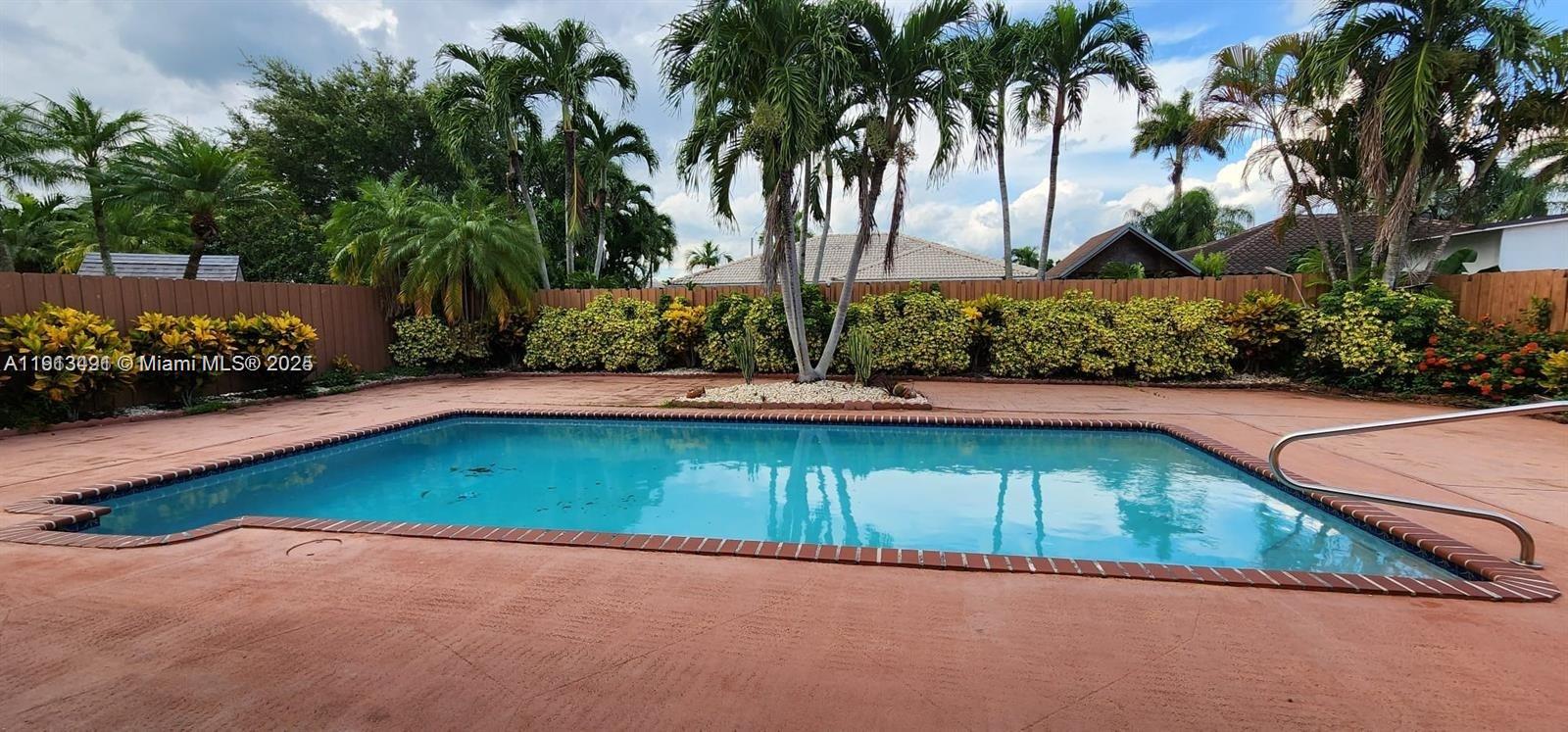 KENDALL FAMILY ESTATES PH - Residential Lease