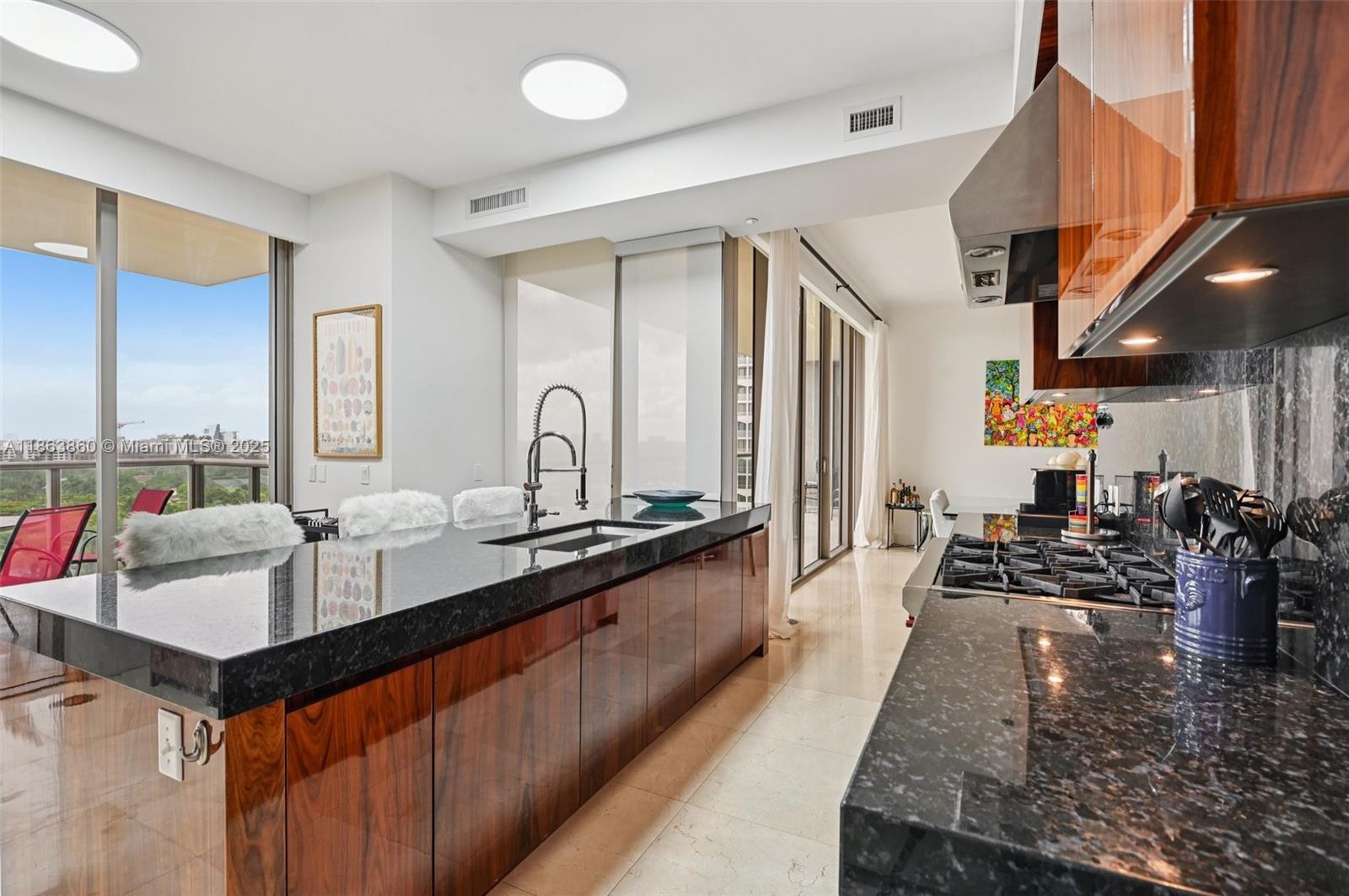 BAL HARBOUR NORTH SOUTH C - Residential Lease