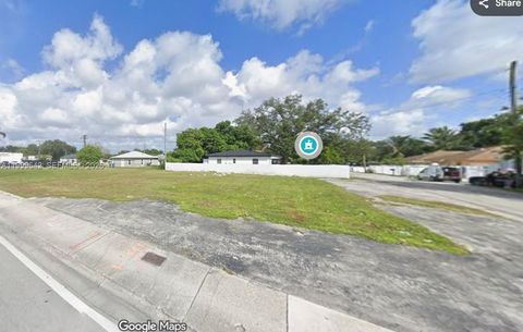 1477 NW 79th St Miami FL 33147