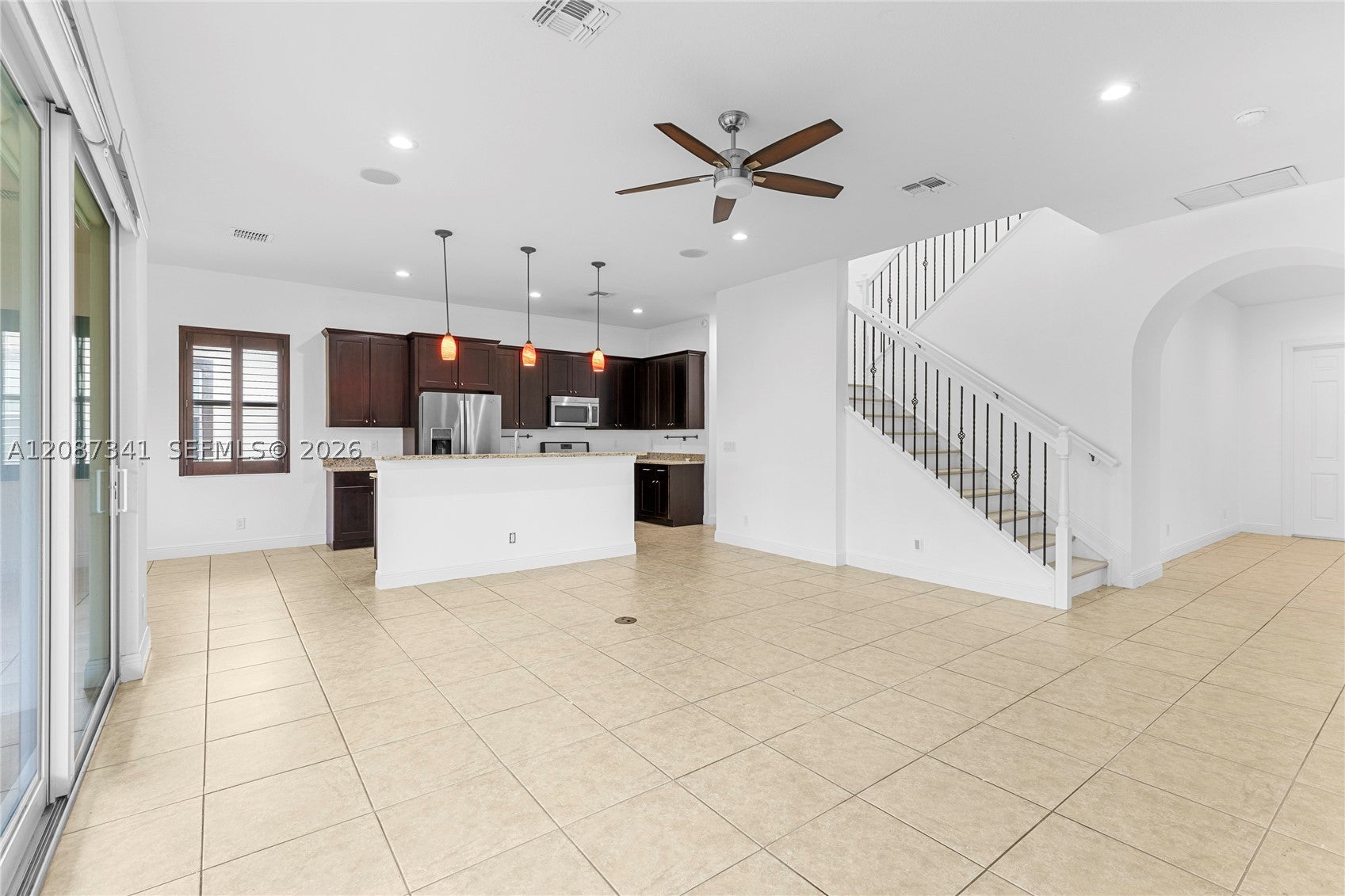 11925 NW 82nd St