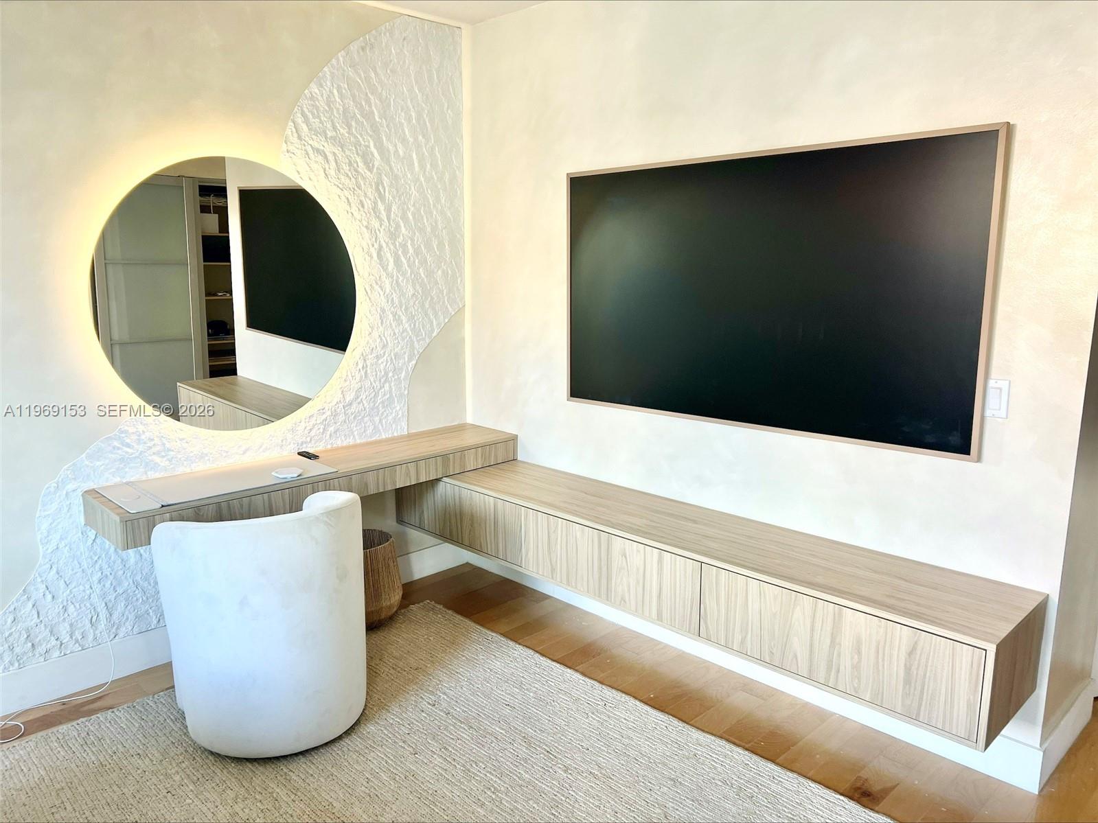 THE COURTS AT SOUTH BEACH - Residential Lease