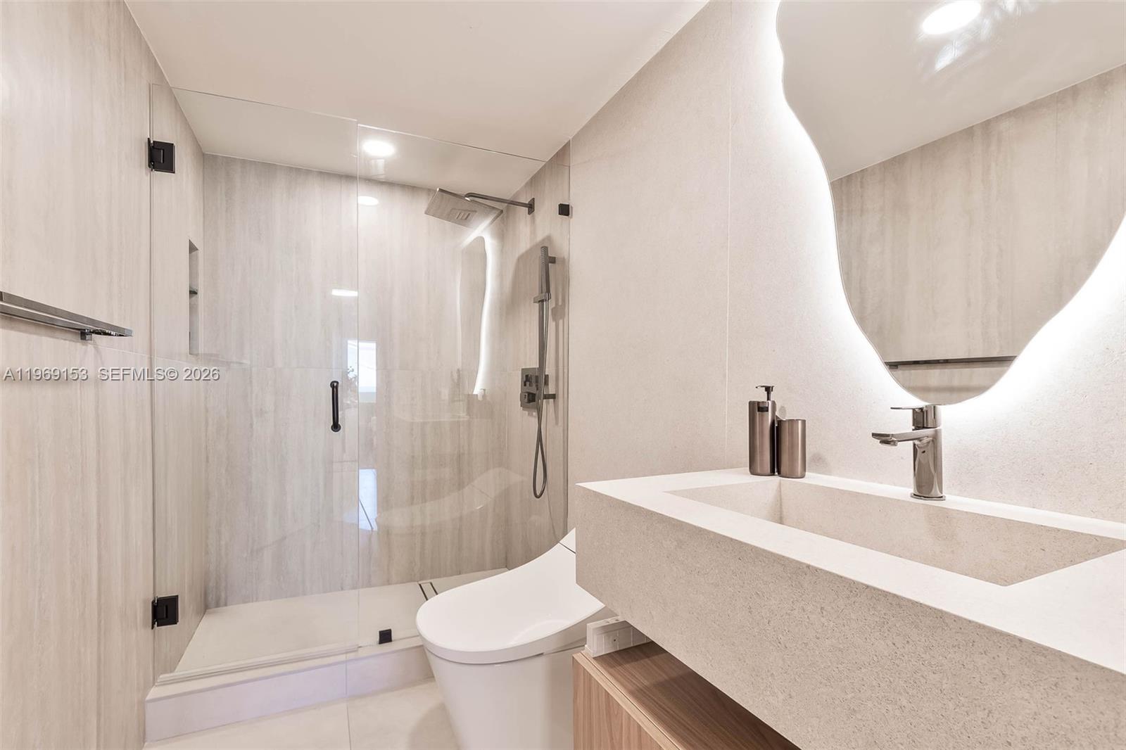 THE COURTS AT SOUTH BEACH - Residential Lease