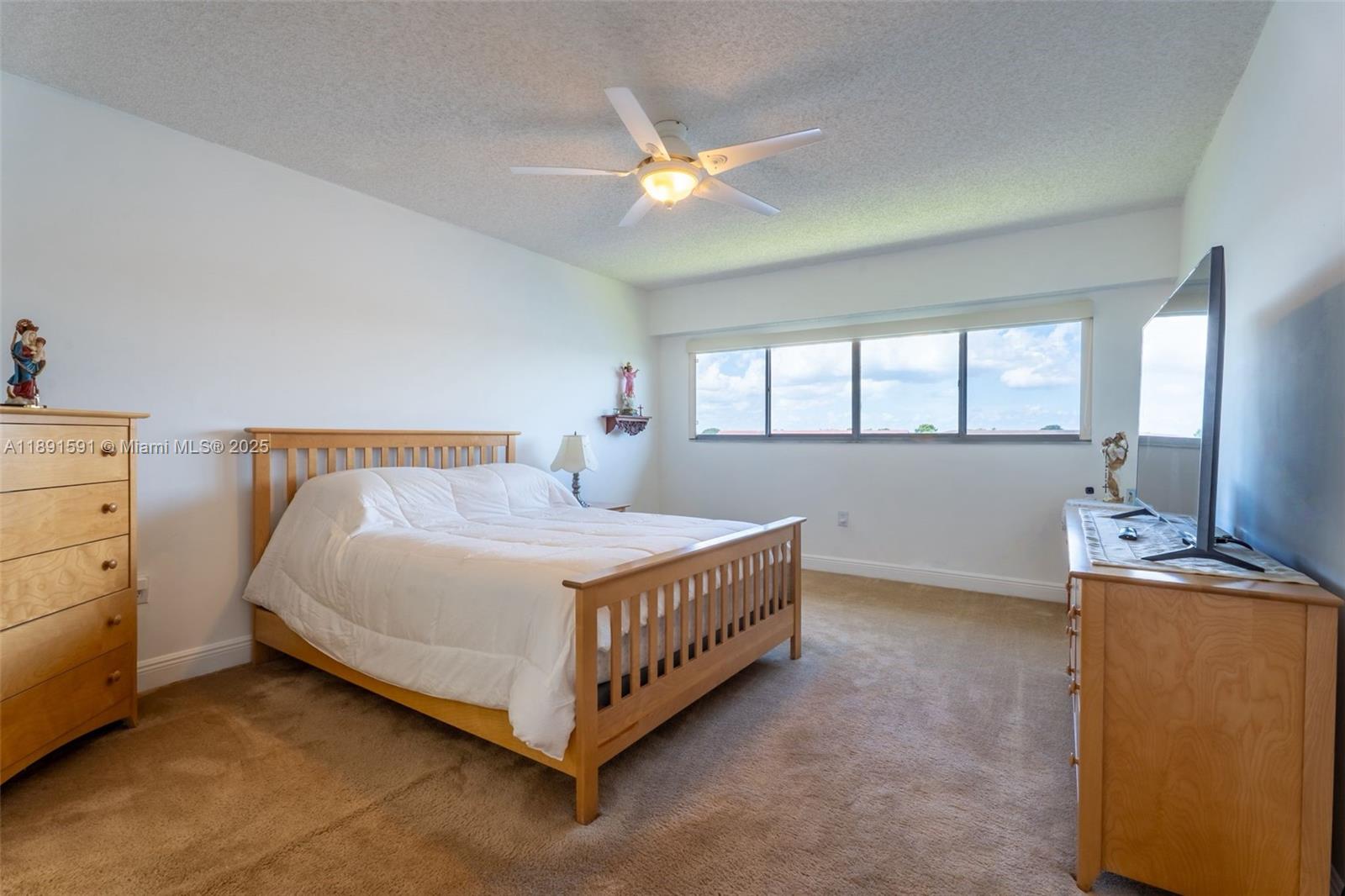 IVANHOE EAST AT CENTURY V - Residential