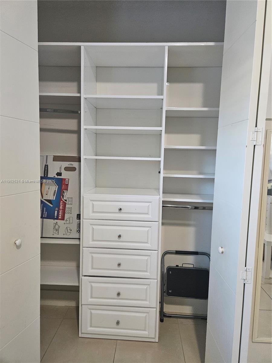 CORAL WAY PK SEC D - Residential