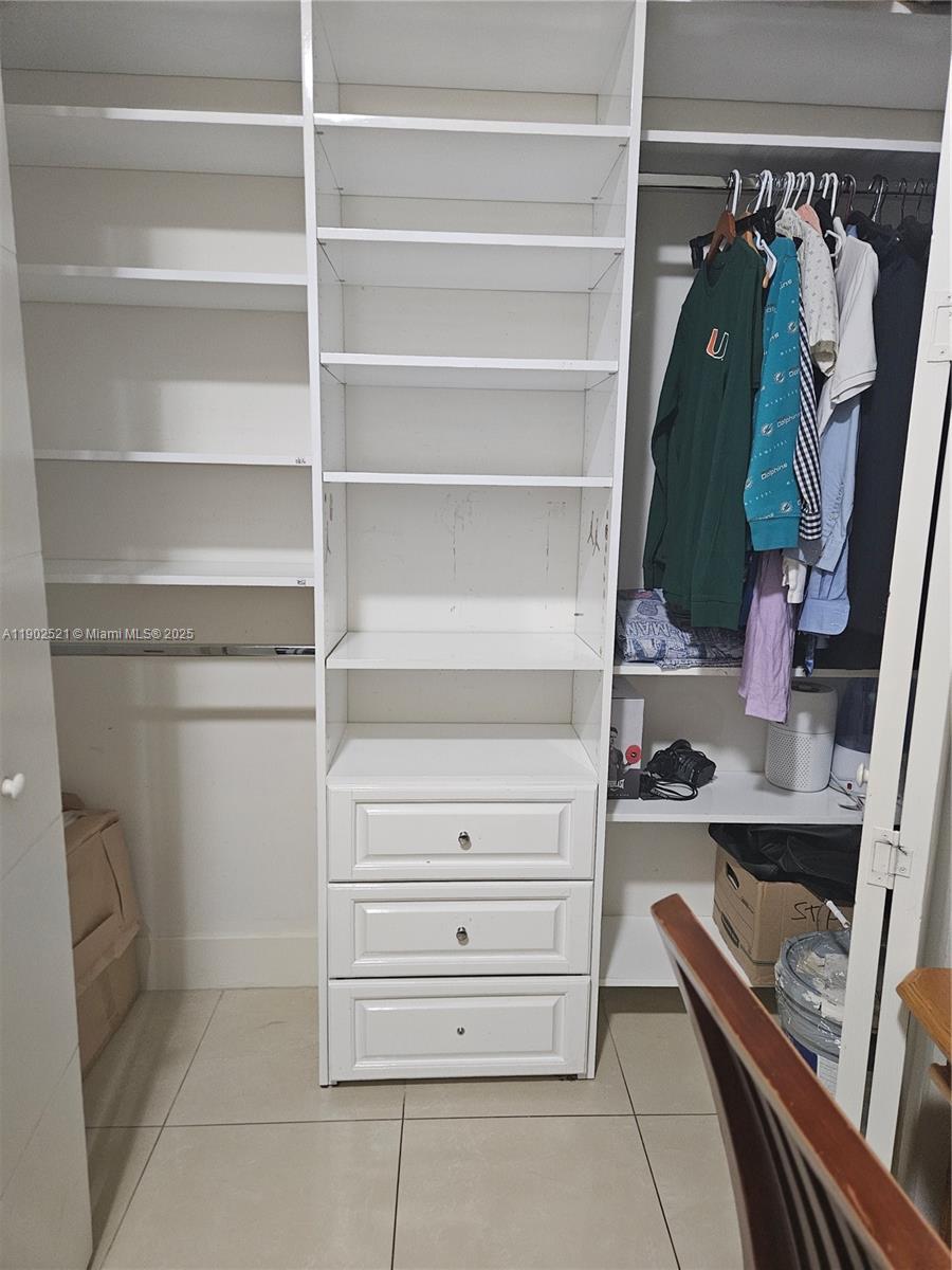 CORAL WAY PK SEC D - Residential