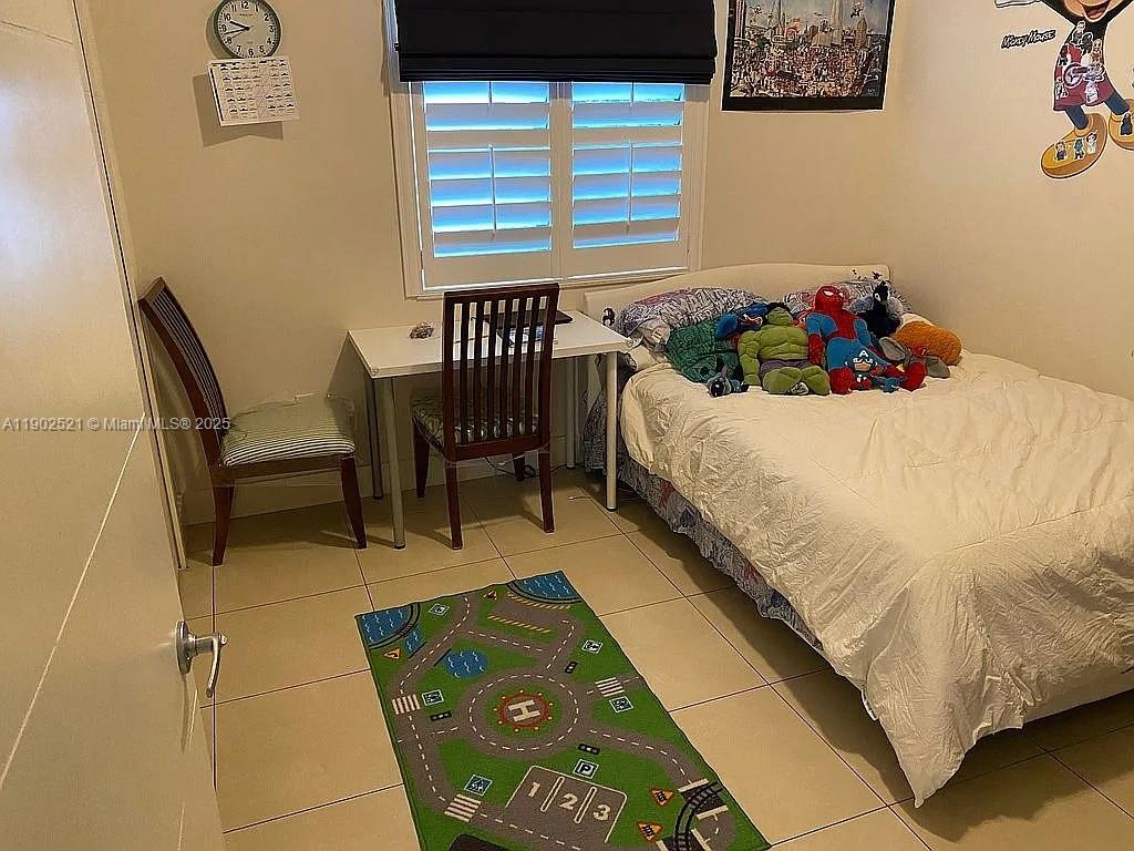 CORAL WAY PK SEC D - Residential