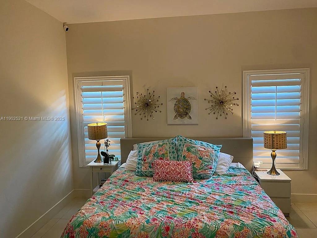 CORAL WAY PK SEC D - Residential